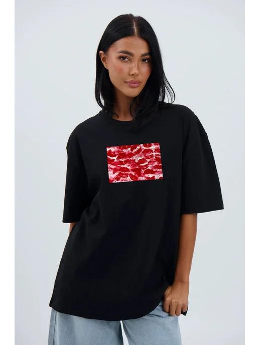 Oversized Y2K-print T-shirt: Kisses XL