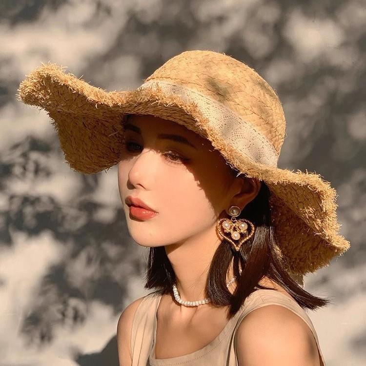 Lafite Straw Hat Women's Spring and Summer Big Brim Sunshade Sun Protection Hat Seaside Vacation Woven Hat Wavy Beach Hat