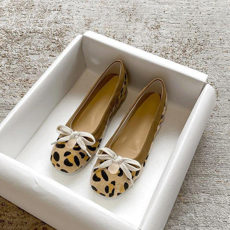 Small height increase ballet shoes autumn new square head silver flat bow single shoes