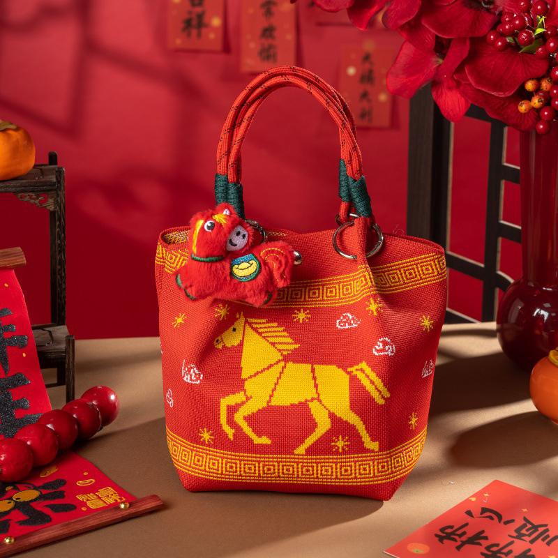 New 2026 Horse Year Cartoon Mascot Pony Knitted Bucket Bag For Women Fashion Large Capacity Portable Handbag New Year Gift