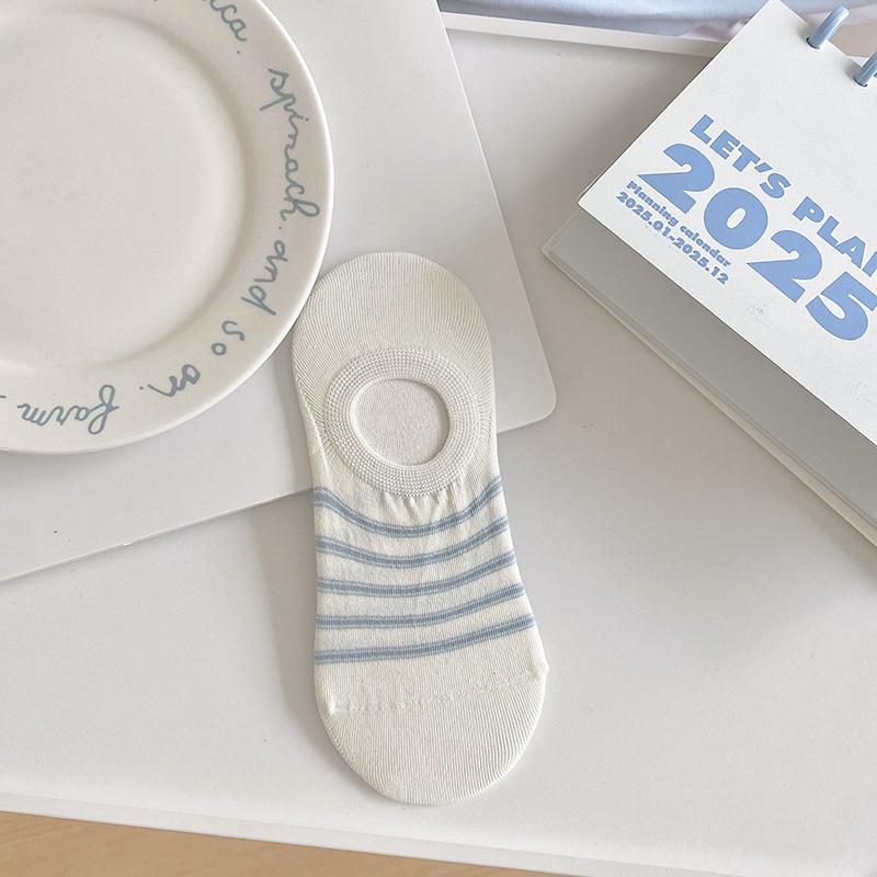 

Korean Striped Women s Non-Slip Low-Cut Invisible Summer Socks One Size