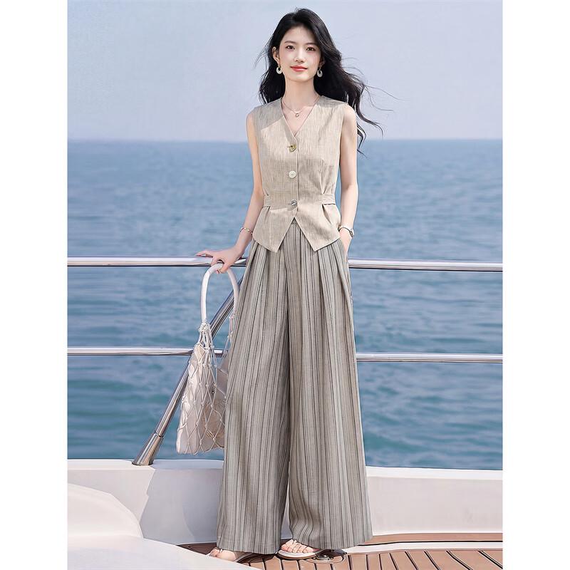 Completo da Donna Elegante con Gilet Senza Maniche e Pantaloni a Gamba Larga a Righe