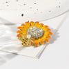 Rural Style Niche Daisy Bee Brooch