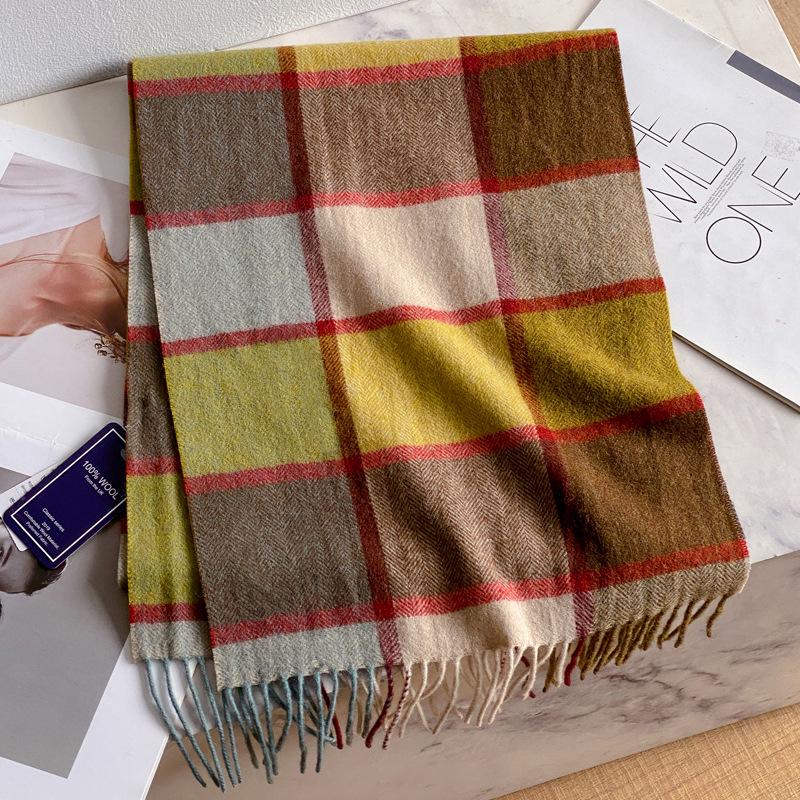 Men's Dark Blue Plaid 100% Pure Wool Scarf - Luxurious Winter Gift for Boyfriend, Father, or Elders.