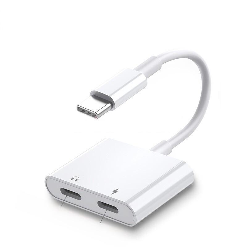 Type-C Headset Adapter: Dual Function for Charging and Audio Calls