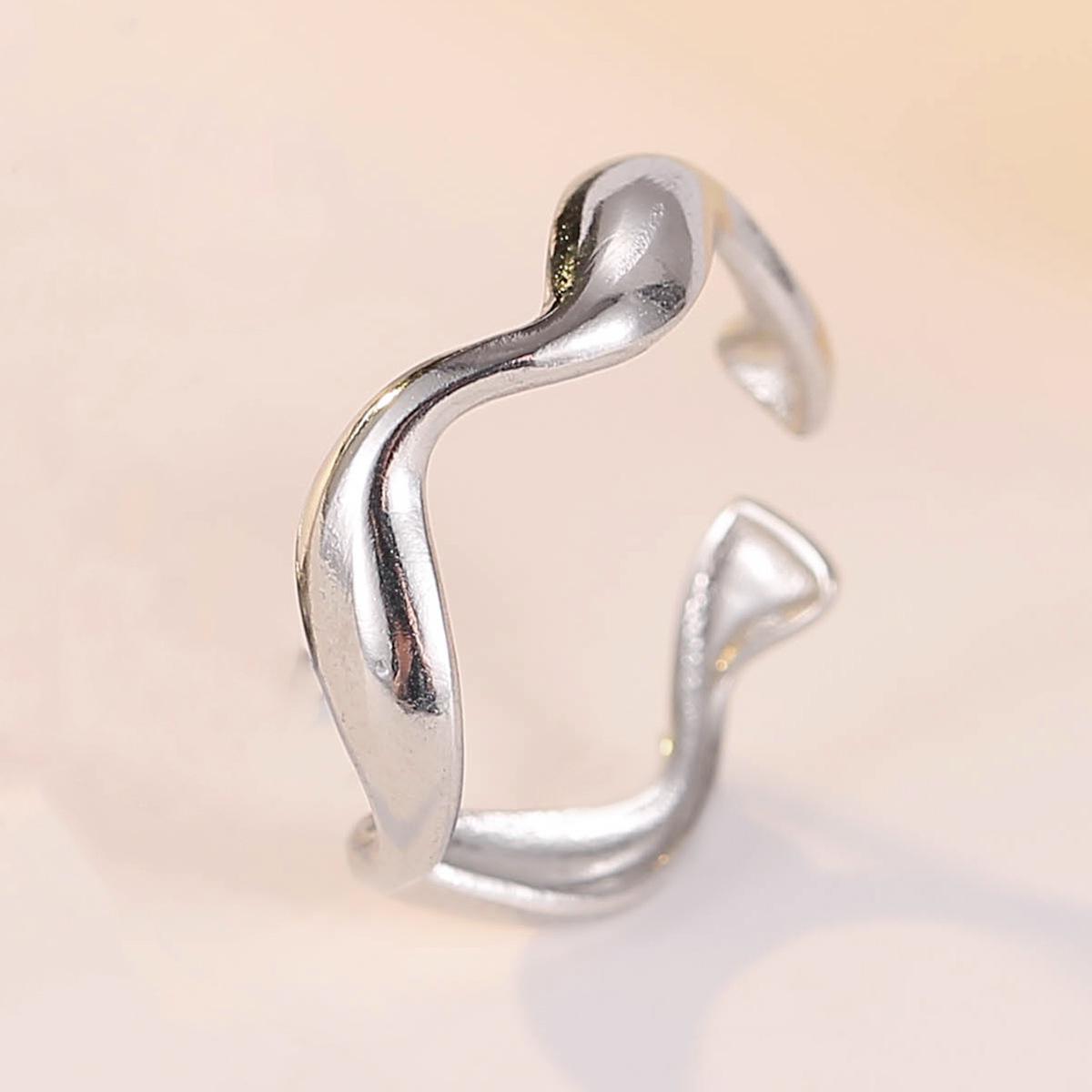 Retro Baroque Ribbon Adjustable Stainless Steel Ring for Women