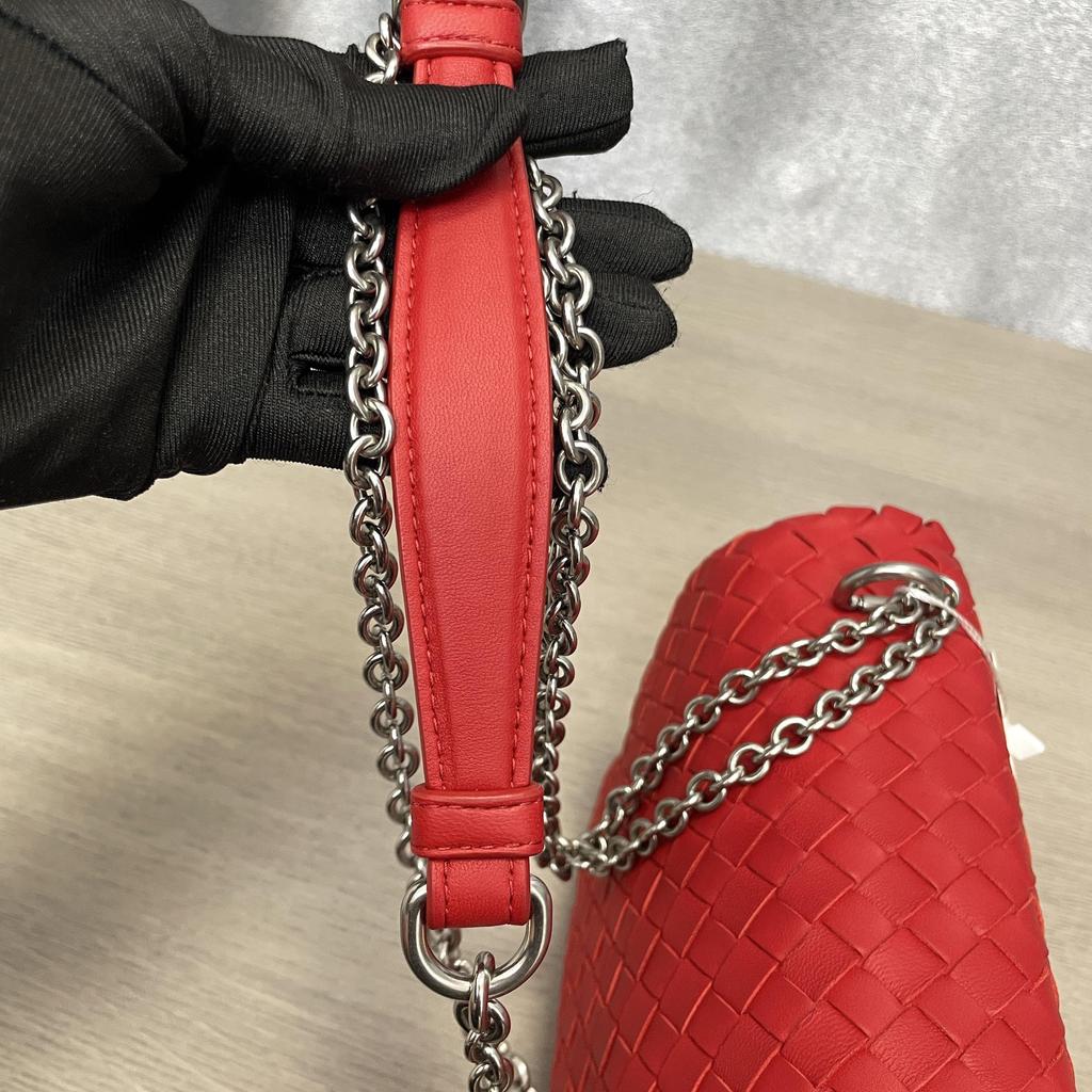 [Pre-Owned] Gold Chain Shoulder Strap Leather Crossbody Bag - Excellent #3ASTVX