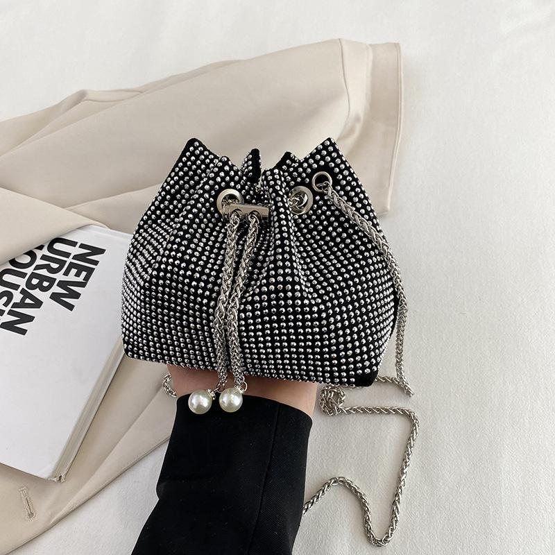 High-End Single Shoulder Bucket Bag: Versatile Summer Crossbody with Chain & Drawstring Design