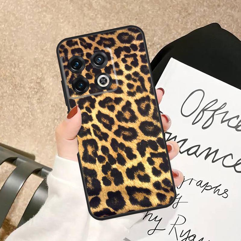 Black and White Leopard Texture Case For OnePlus 15 15R 13R 13 13T 12 12R 11 10 Pro 10T 8T Nord 5 CE 3 2 4 Lite N20 N30 Cover