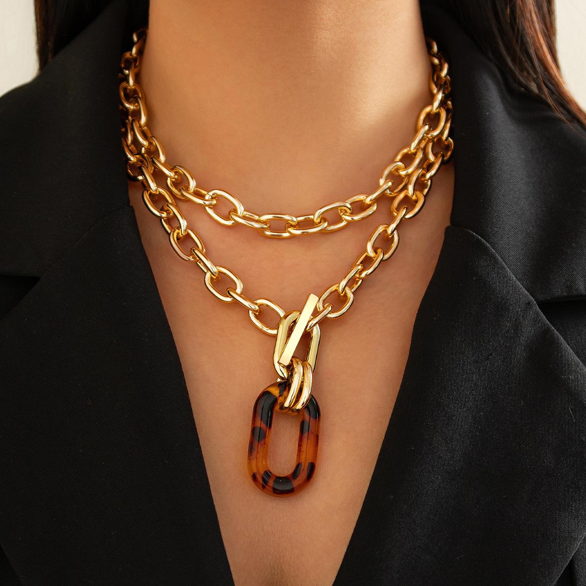 

European and American trends,geometric pendant, necklace, fashionable and personalized multi-layer stacking, wearing metal necklace set.