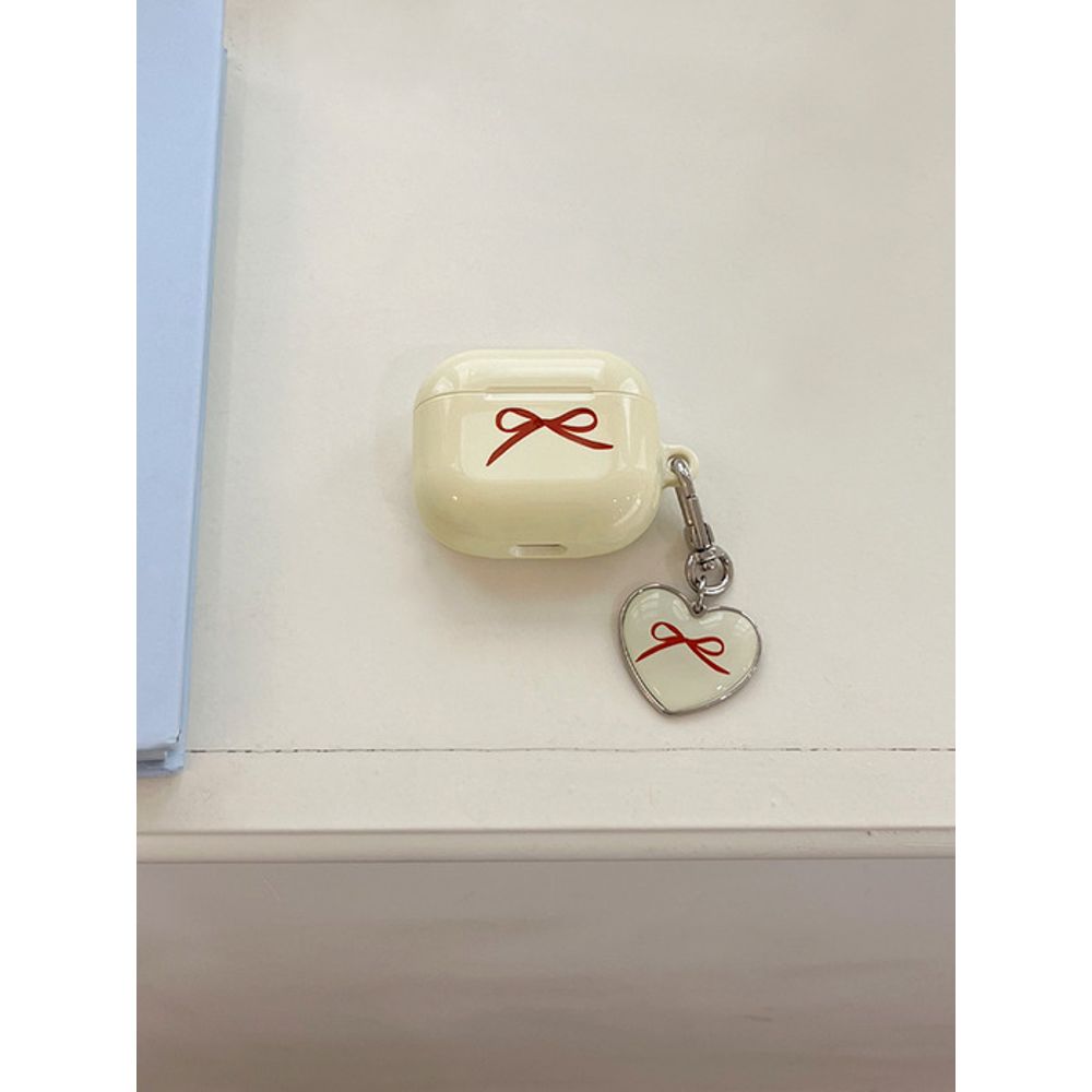 Allthesamestudio Ribbon Heart Epoxy Keychain (Ivory)