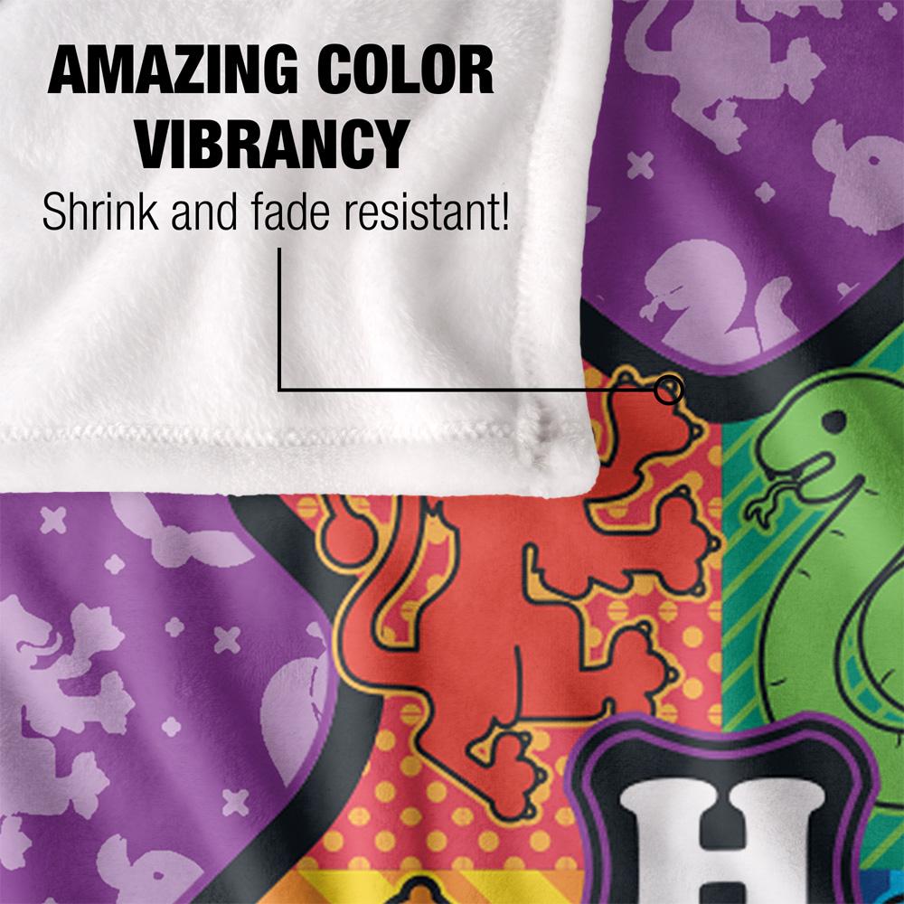 Harry Potter Chibi Hogwarts Crest Blanket