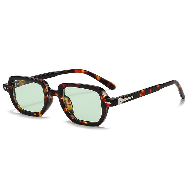 New square sunglasses European and American retro arrow-shaped rivet glasses fashion sunglasses women's sunglasses