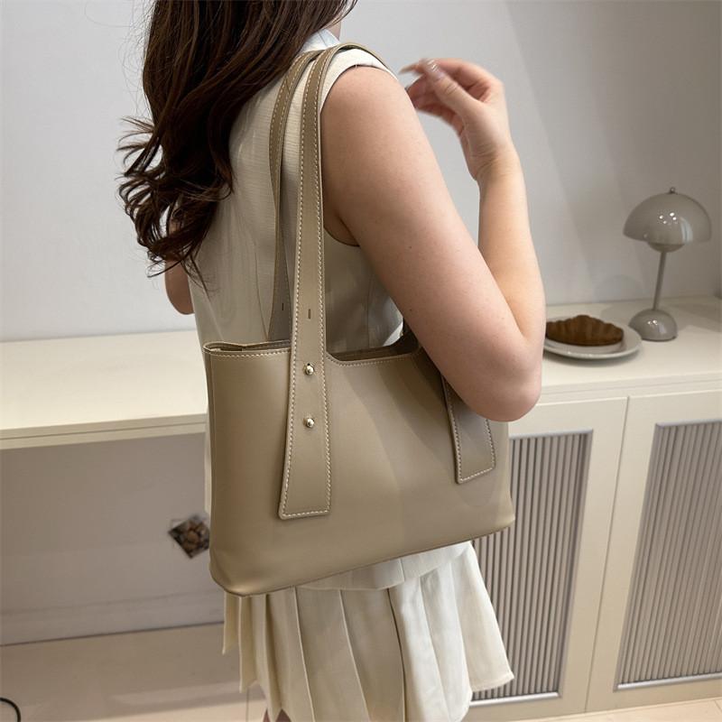 Leather Highquality Pu Womens Tote Bag With Unique Stitching Detail Ideal For Outings Daily