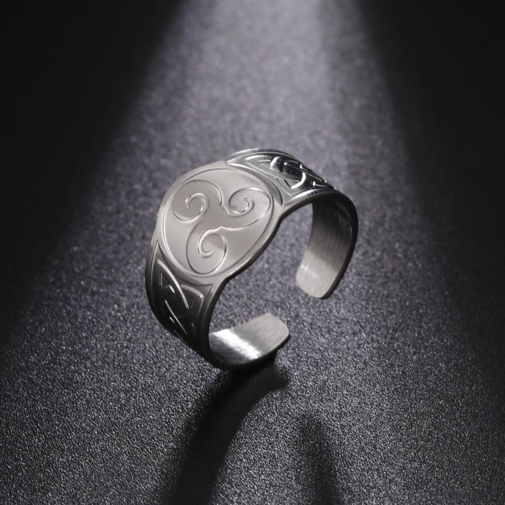 Viking Celtics Knot Ring Spiral Triskele Triangle Adjustable Rings Amulet Stainless Steel Men Women Jewelry Valentine'S Day Gift