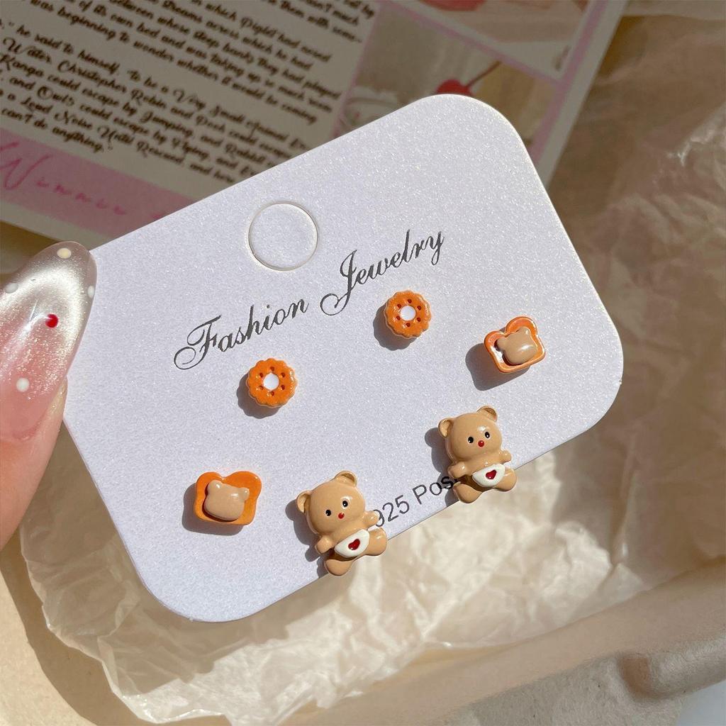 Mini Sterling Silver Cartoon Stud Earrings - Cute Autumn Winter Caramel Bread Design