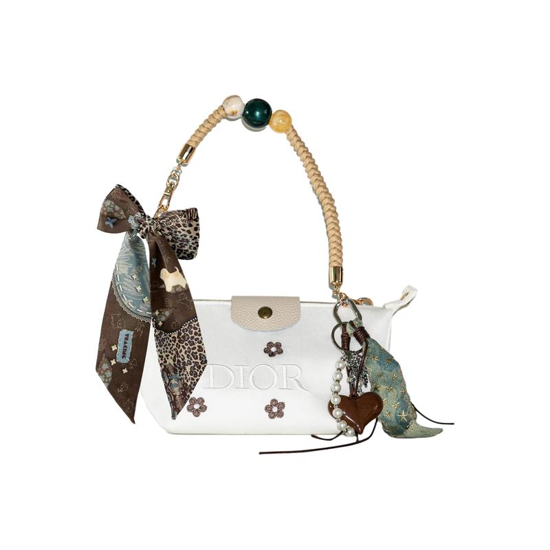 

DIOR Bag [Customized Cosmetic Bag] Madeleine, sweet and delicate, cute and gentle, elegant, girly, dating, commuting, white canvas, dust-proof storage білий