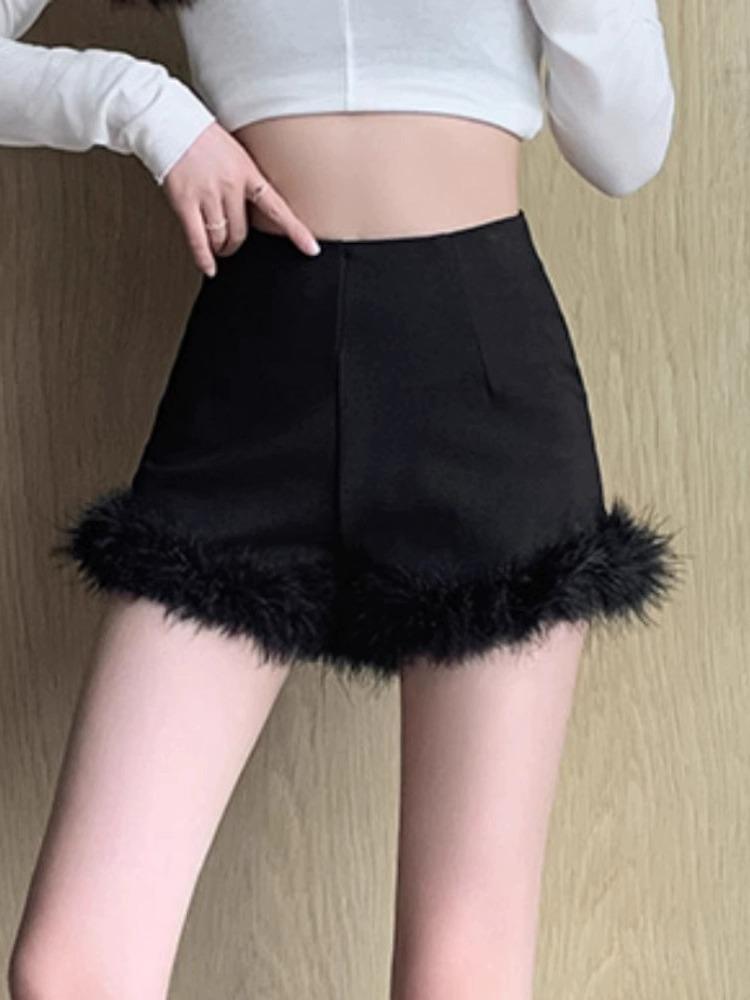 

2026 Trendy High-Waisted Fringed Wide-Leg Slimming Bootcut Shorts & Pants Collection L