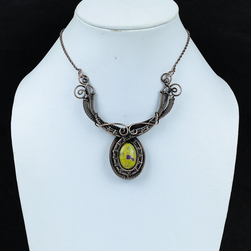 Collier en stichtite, collier en pierres précieuses enveloppé de fil de cuivre, collier élégant fait à la main, bijoux en cuivre uniques, cadeaux pour maman, bijoux enveloppés de fil