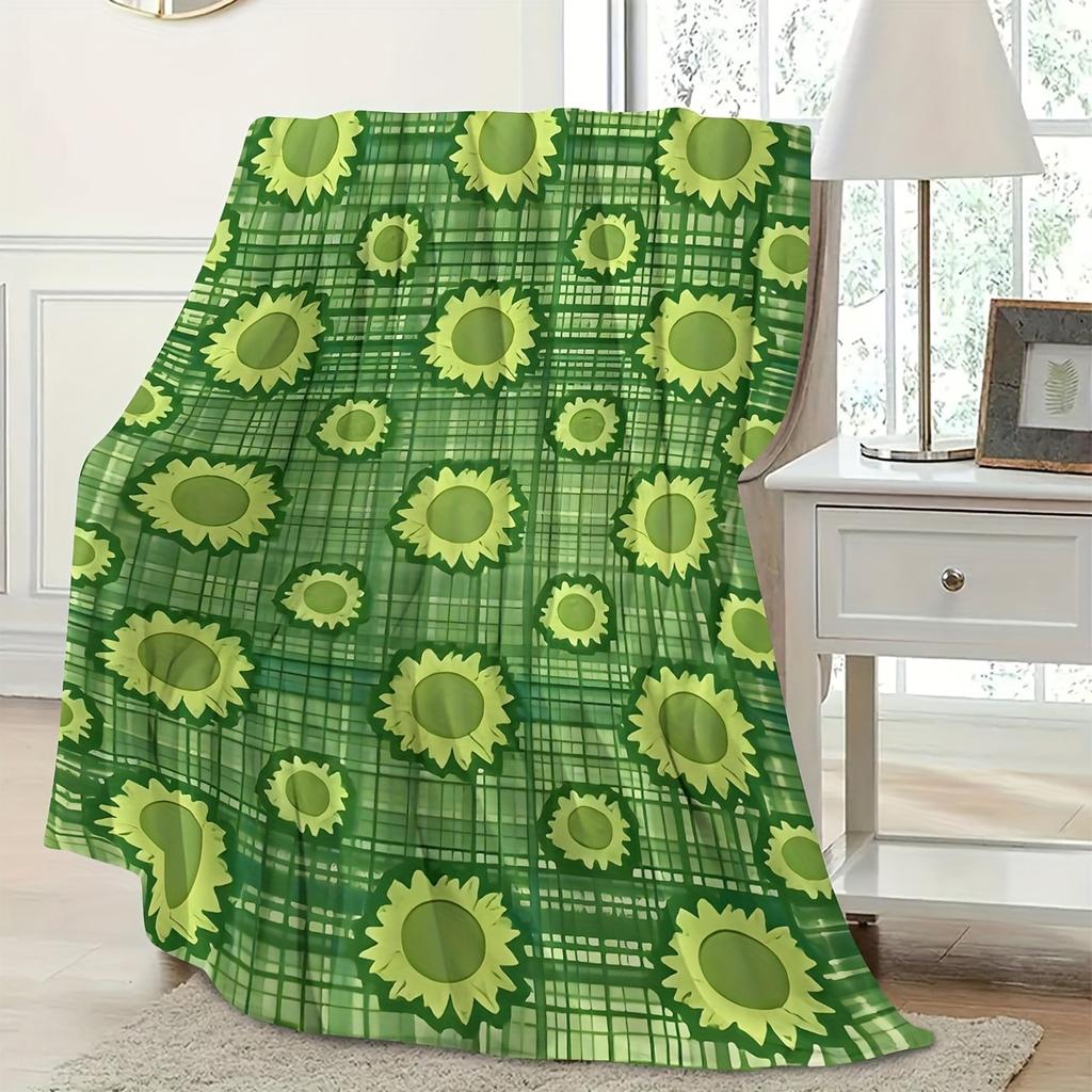 Ganzjahres- Flanell-Kuscheldecke | Grünes florales geometrisches Muster | Ultra-weiches Polyester | Vielseitig einsetzbar für Bett, Sofa & Camping