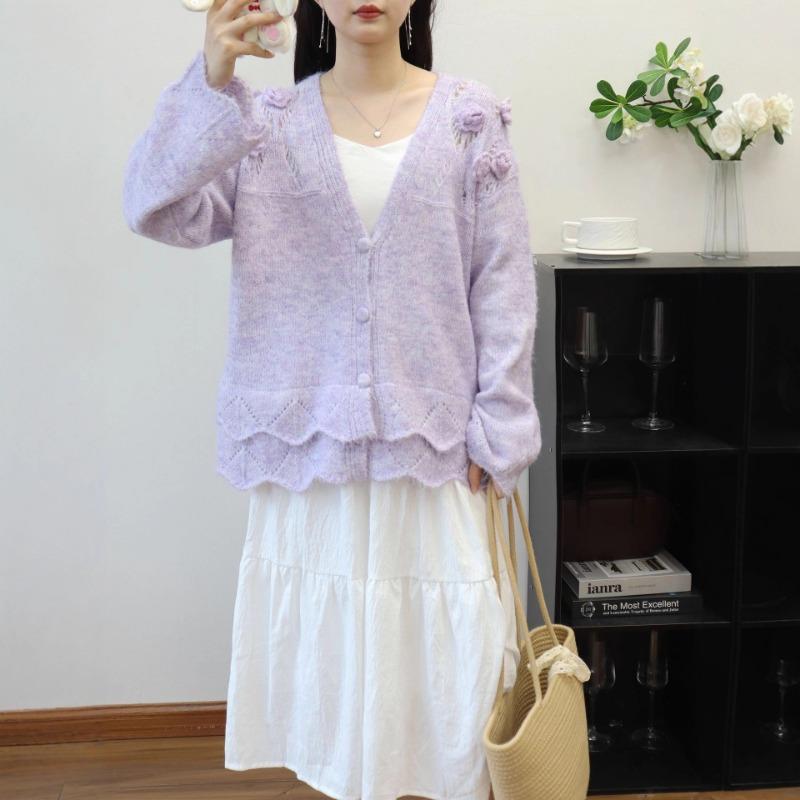 Autumn and Winter New V-neck Three-dimensional Flower Knitted Cardigan Loose Soft Waxy Gentle Wind Sweater Jacket Women