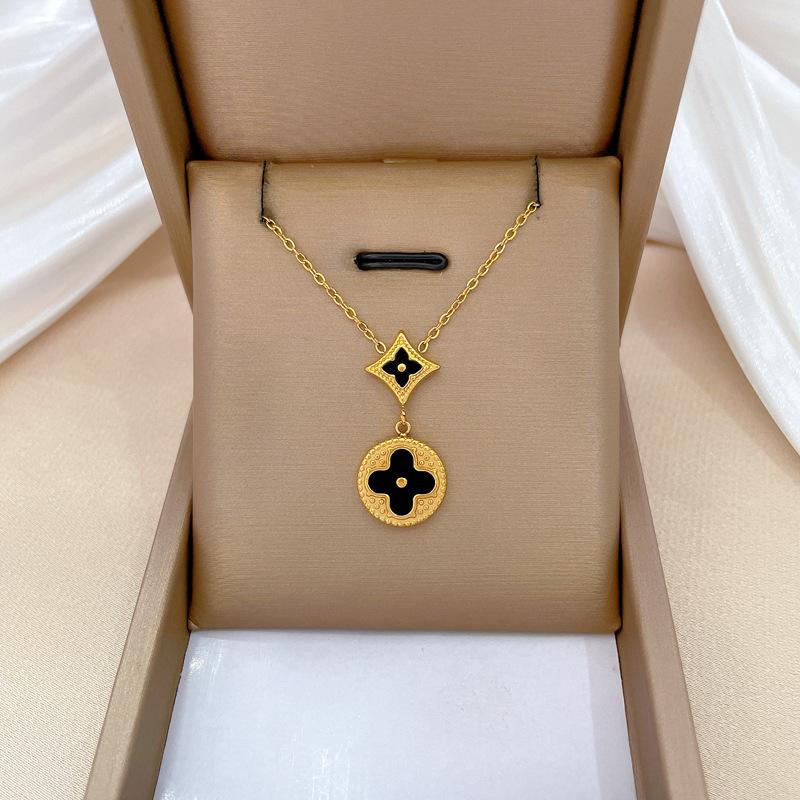 Rhombus Clover Temperament Personality Minimalist Furnace Real Gold Female Collarbone Necklace
