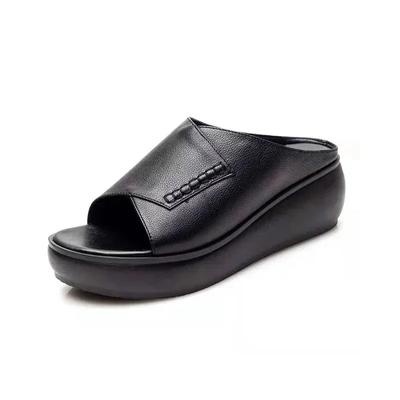 Moda Caliente Venta Cuero Genuino Suave Suela Gruesa Suela Blanda Pantuflas de Mamá Verano para Mujer Ropa de Exterior 2025 Nueva Moda Sandalias de Tacón de Cuña