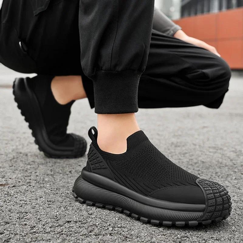 Men's Breathable Casual Brand Lightweight Flat Shoes Comfortable Fashion Sneakers Plus Size Men Shoes