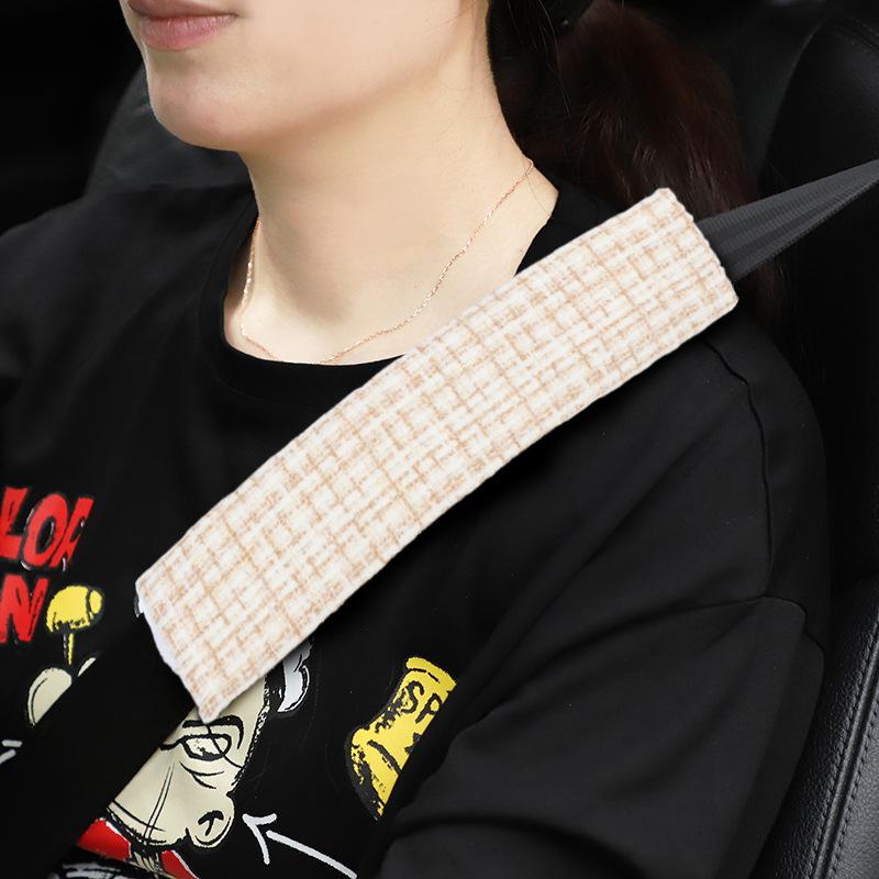 1PC  Flower Shoulder Protector Cartoon Creative Car Seat Belt Shoulder Protector Interior Accessories Princess Bow Decor