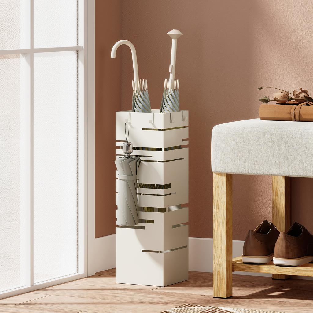 Quadratischer Metall-Schirmständer mit herausnehmbarer Tropfschale und 4 Haken, 15,5x15,5x49 cm, Beige