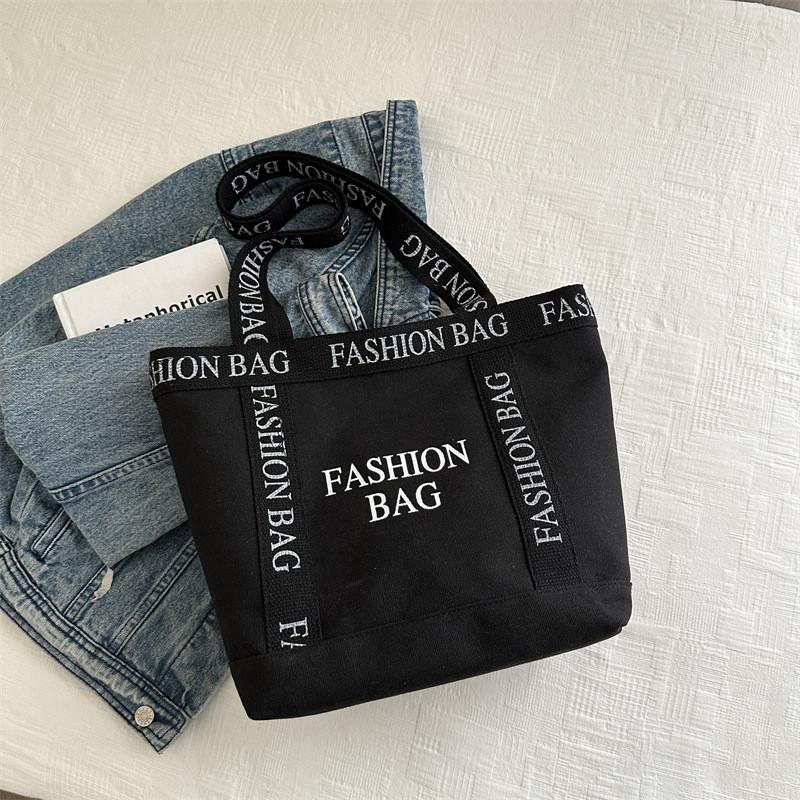 Stylish Large Capacity Canvas Tote Bag For Women Perfect For Spring Fashion And Daily Use