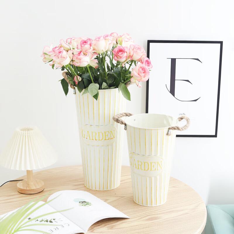 Set of 10 Blue Plastic Flower Buckets with Wooden Handles