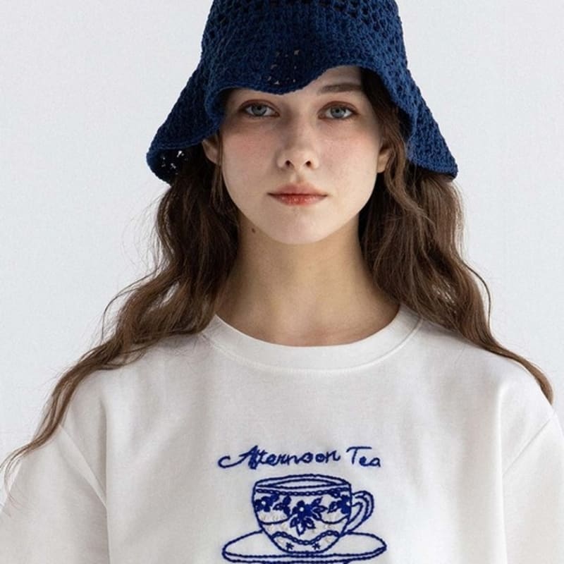 

ХЛОПКОВАЯ ПАНАМА POHIES-ТЕМНО-СИНИЙ/ЧЕРНЫЙ/СЛОНОВАЯ КОСТЬ ivory