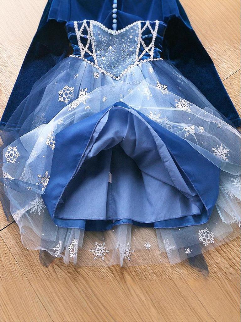 Girls' Elsa Princess Long-Sleeve Cosplay Costume Dress for Spring, Autumn, and Winter - Perfect for Halloween, Birthdays, and Evenings.
