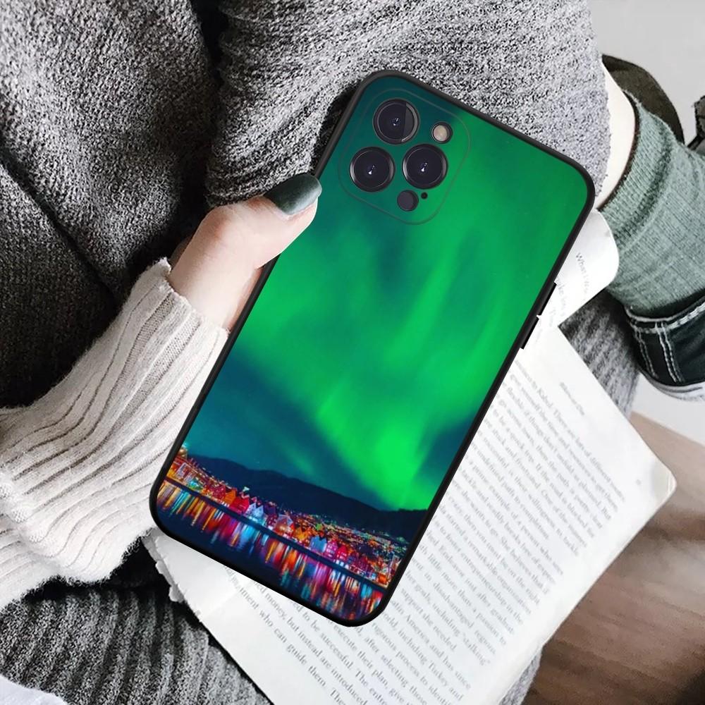 Beautiful Northern Lights Phone Case For IPhone 16 15 8 7 6 6S Plus X SE XR XS 14 11 12 13 Mini Pro Max Mobile Case