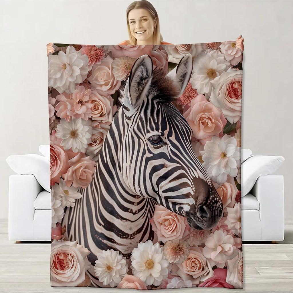 Close-up of Colorful Animals Digital-printed Polyester Bedroom Velvet Flannel Soft Sofa Cover Blanket Fleece Sofa Cover Blankets