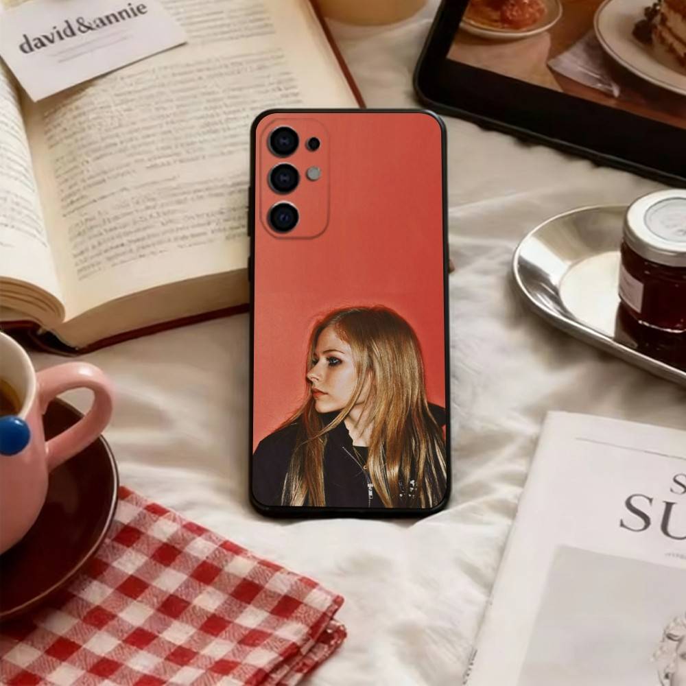 

Avril Ramona Lavigne Phone Case For Samsung S25,S24,S21,S22,S23,S30,Ultra,S20,Plus,Fe,Soft Silicone Black Cover Samsung S25ULTRA