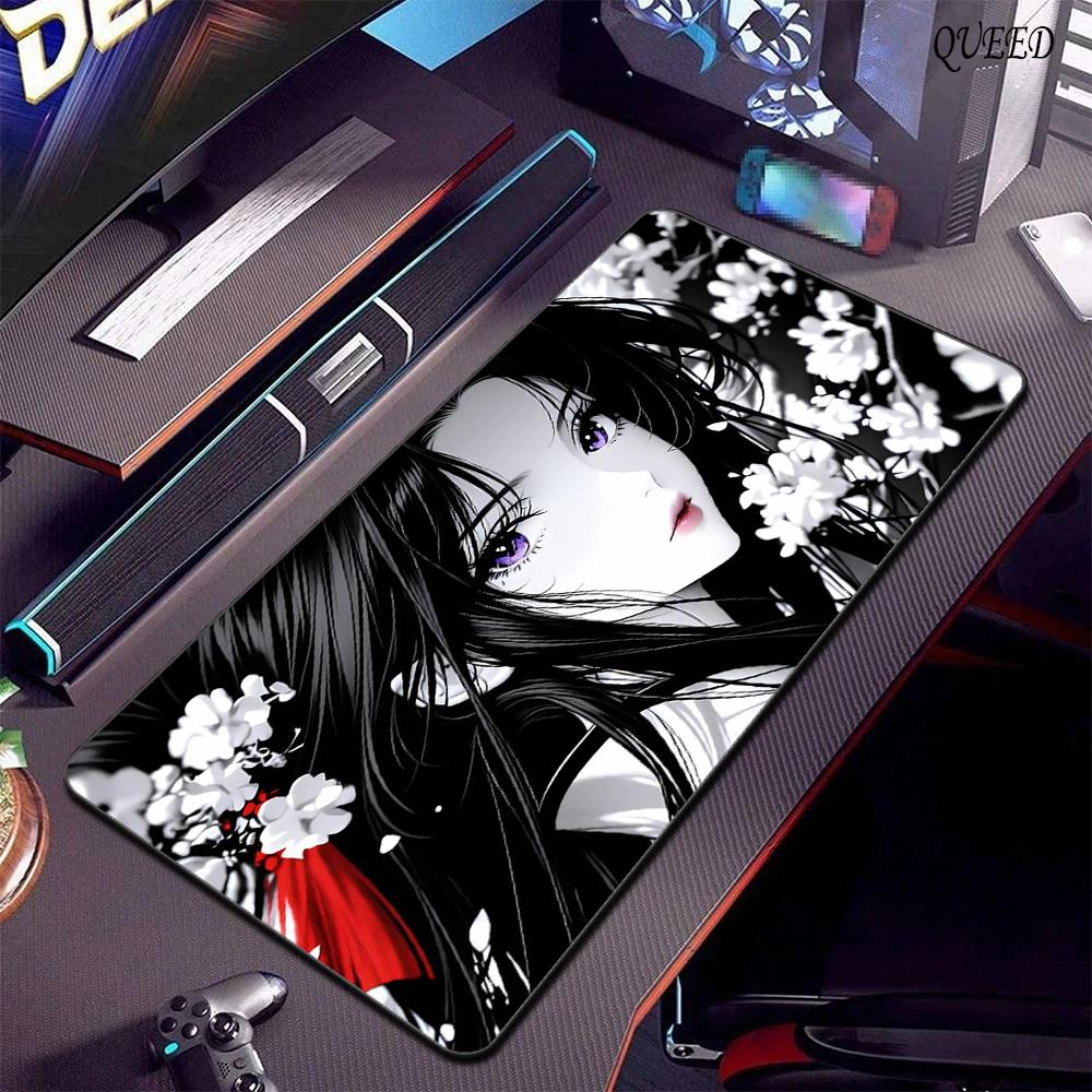 Black White Anime Girl Mouse Pad Large Gaming NonSlip Cool Mousepad Keyboard Pad Laptop Computer DeskMat Lock Edge Mouse Carpet
