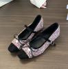 Xiaoxiangfeng shallow mouth single shoes female 2025 new spring French retro gentle fairy style thick heel Mary Jane shoes