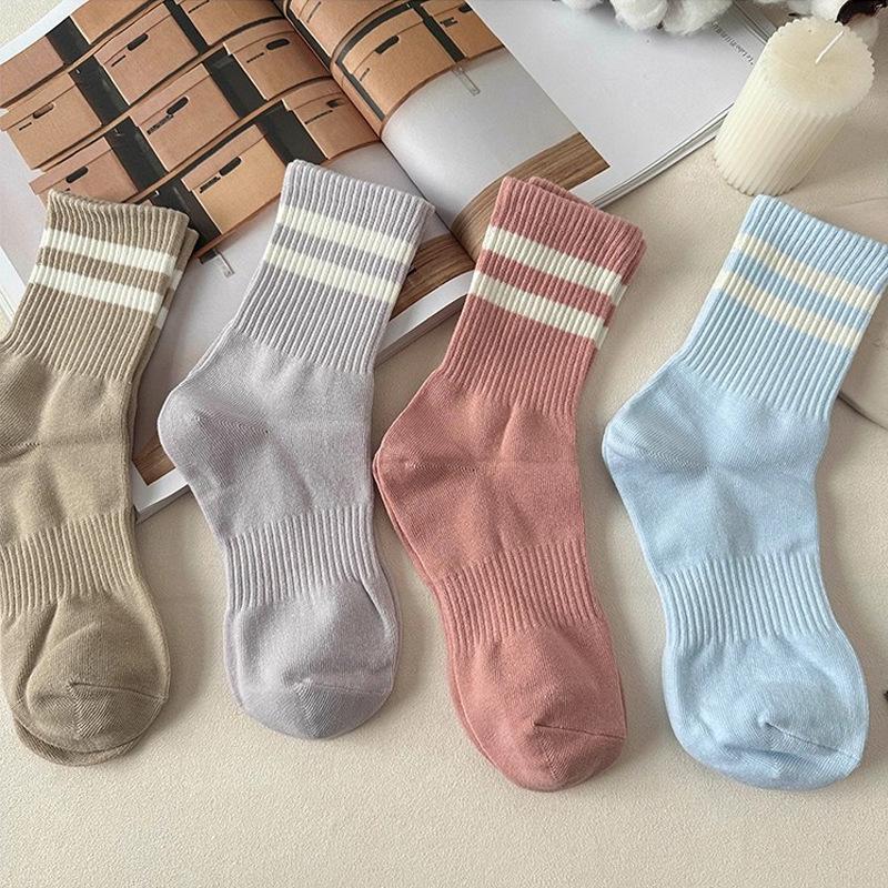 Candy-Colored Women's Odor-Resistant Antibacterial Striped Cotton Sports Socks