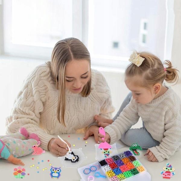 Aquabeads vízgyöngy kezdőkészlet 3600 db-os sablonok eszközök