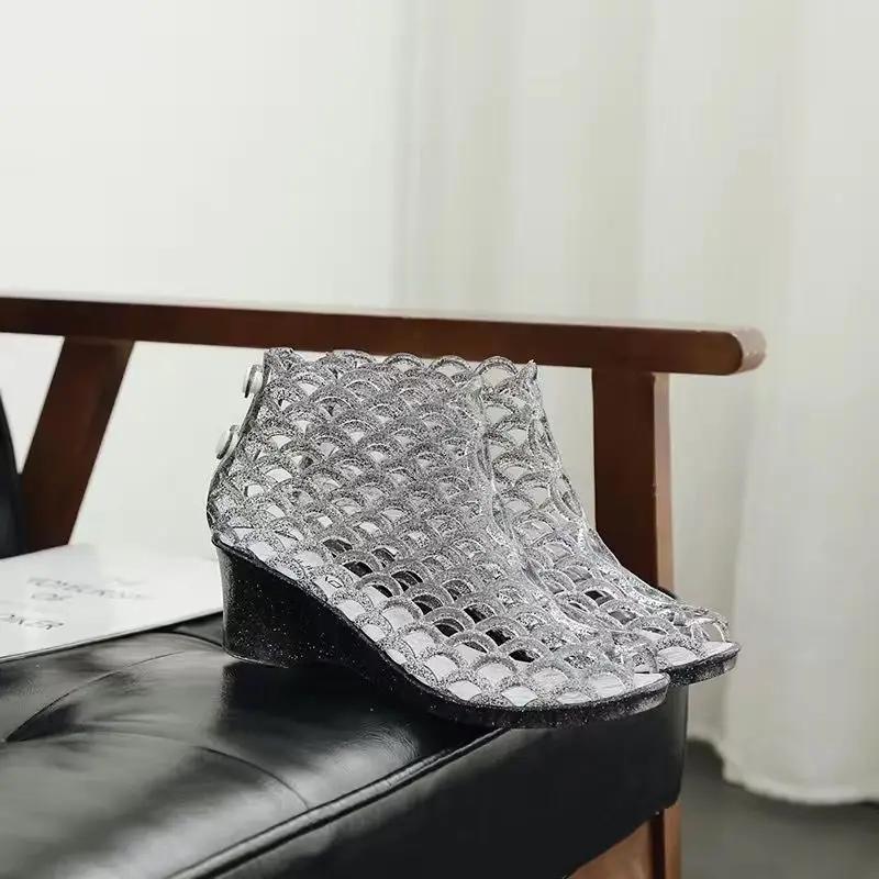 

Хрустальные женские сандалии Корея Лето 2025 Удобные Дешевые Распродажа Противоскользящие Горячие Лучшие Низкая Цена Пластиковая Женская Обувь 40