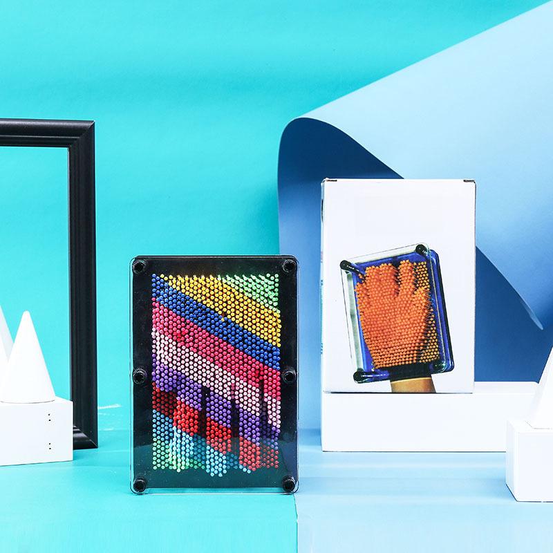 3D Handprint Toy: Interchangeable Plastic Hand Model with Needle Impression and Three-Dimensional Hand Touch.