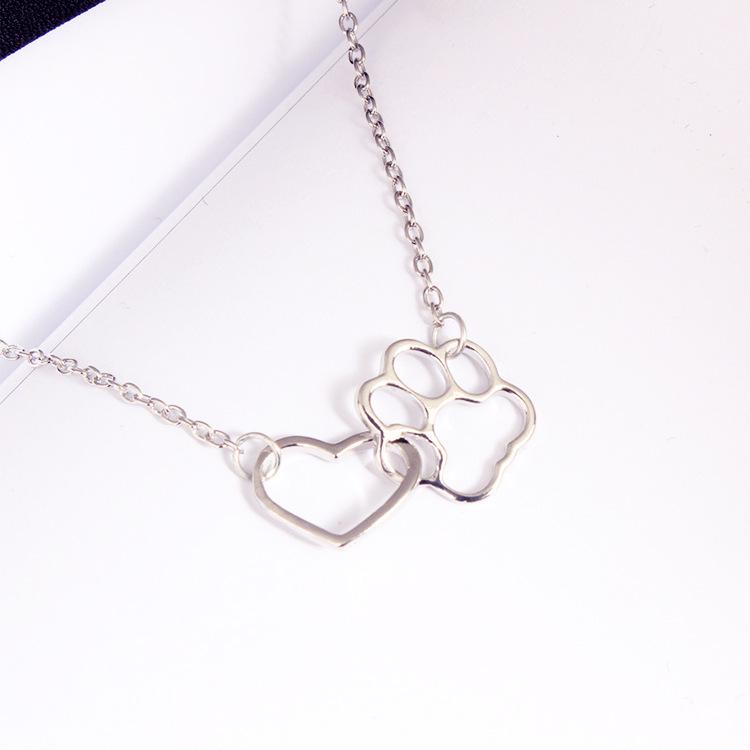 European Style Dog Paw Heart Pendant Clavicle Necklace