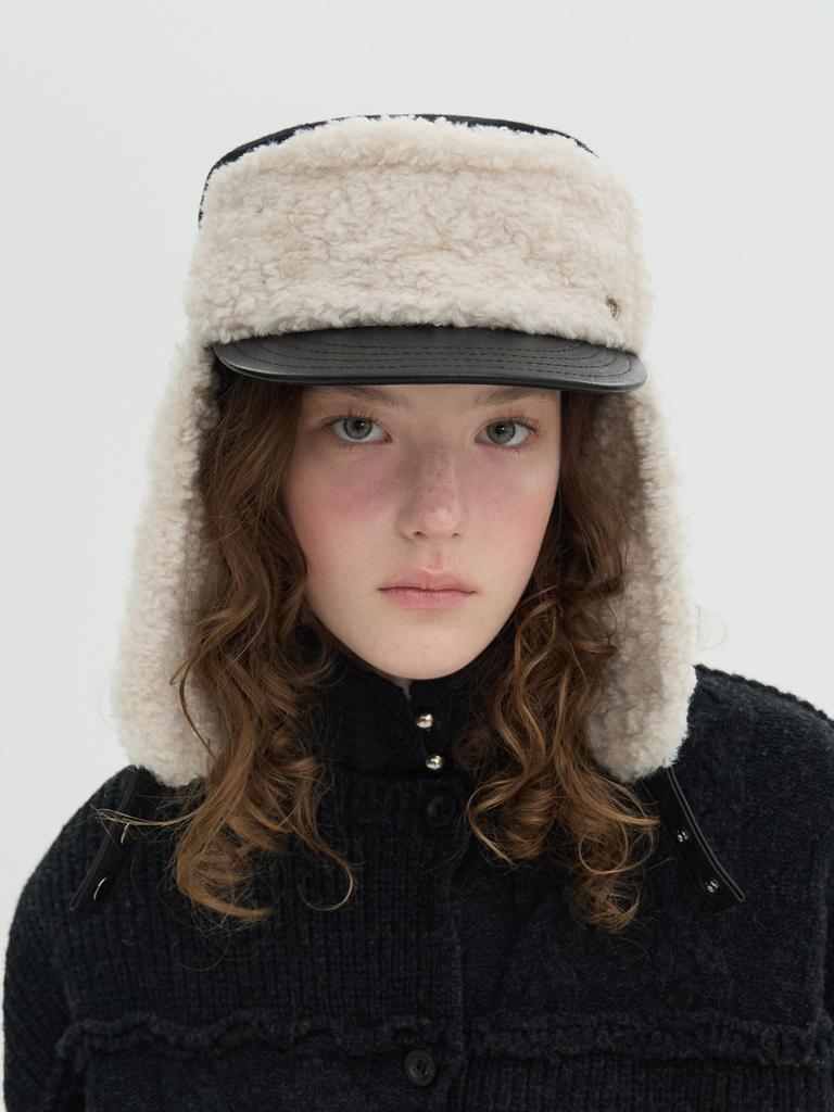 Beulaunhaes Lambskin Detail Trooper Cap
