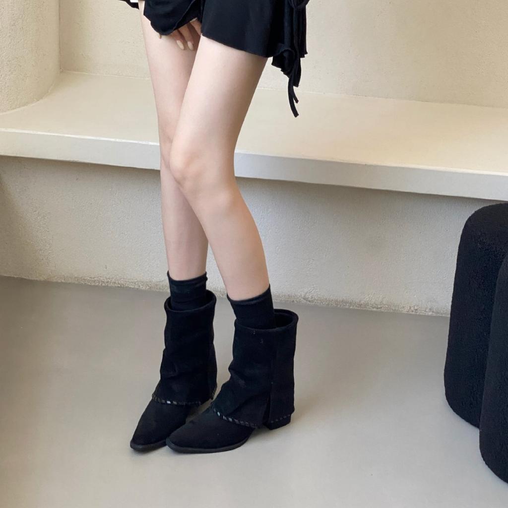 2025 winter new round head thick heel belt buckle locomotive women's short boots versatile tall tube fashion thin boots western women's boots