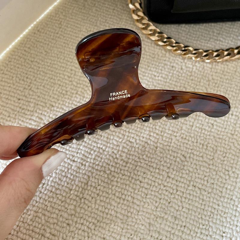 2024 Высококачественная ацетатная шпилька: Стильная летняя заколка-акула для женщин