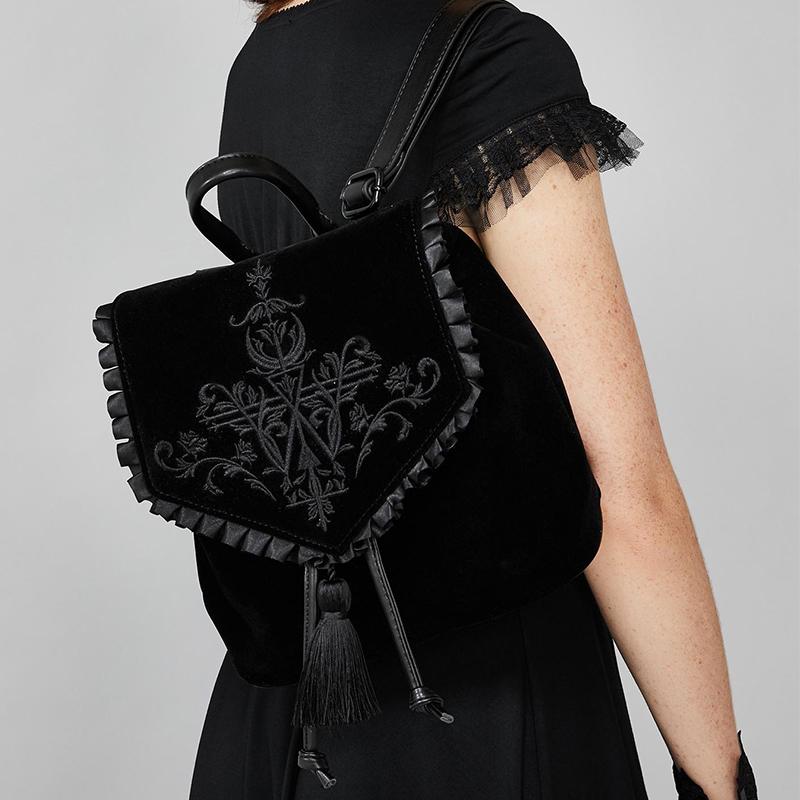 Zaino in velluto Harajuku scuro Zaino da donna con ricamo magico gotico Stile punk nero Zaino da donna Borse da viaggio Borsa a tracolla