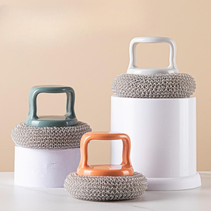 The Multi-purpose Steel Wire Brush for Kitchen Dishwashing and Pot Cleaning Is Not Afraid of High Temperatures