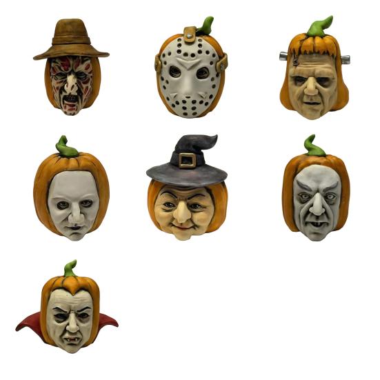 Pumpkin Face Sculpture Spooky Ghost Face Resin Pumpkin Figurine Halloween Tabletop Decoration for Indoor Outdoor Patio Home Decor